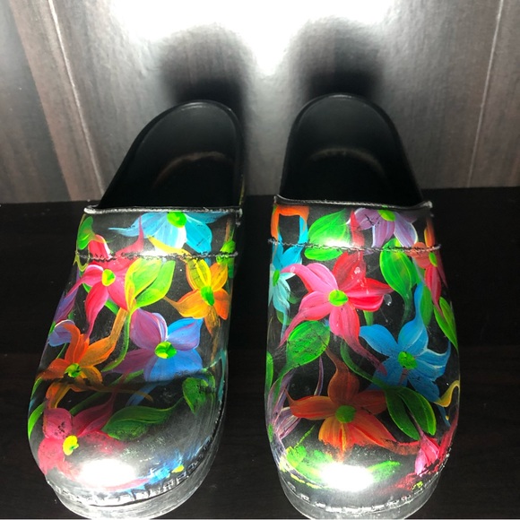 Dansko Watercolor Floral Clogs - Picture 6 of 9